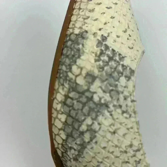 COLE HAAN The Go-to Wedge Chalk Python Snake  Print- Size 8.5 - Picture 7 of 16